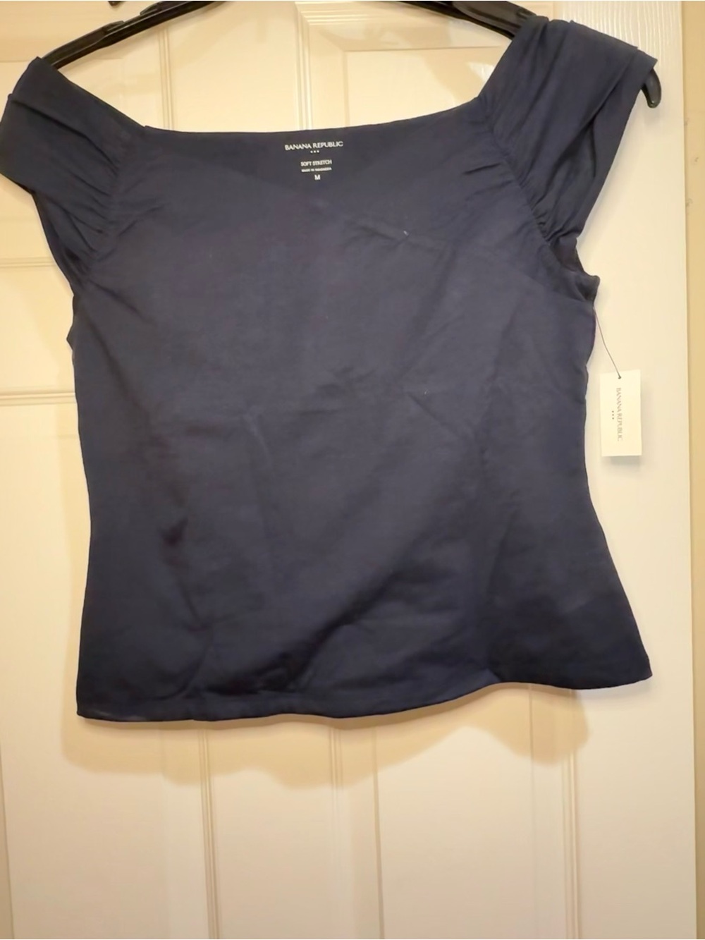 Banana Republic Women’s Navy Off-Shoulder Top